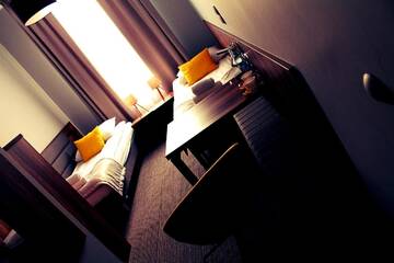 Фото номера Двухместный номер с 1 кроватью Отель Hotel Klondaik Corner г. Варка 5